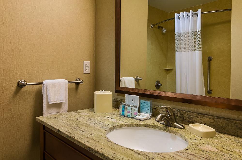 Hampton Inn And Suites Salem Eksteriør billede