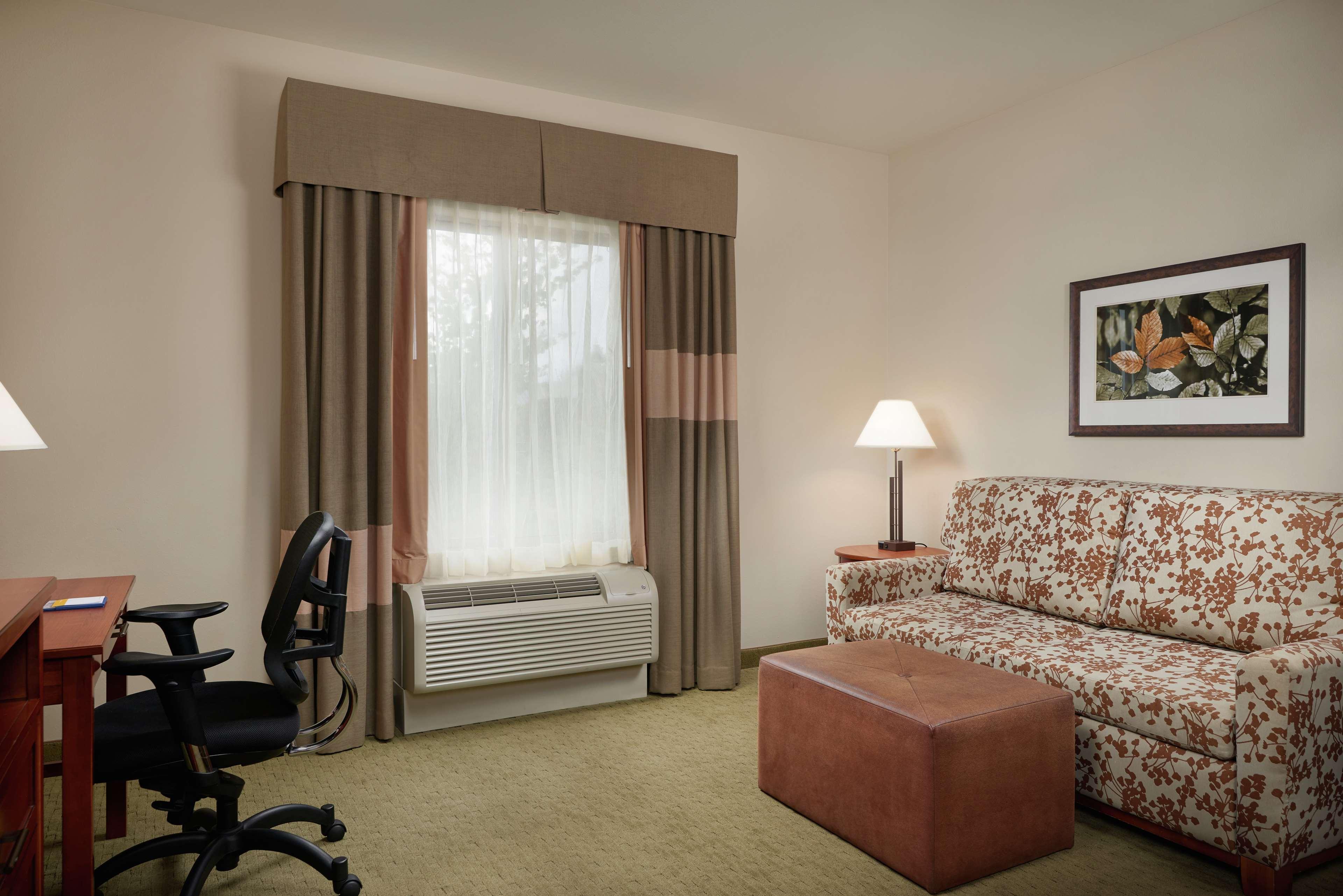 Hampton Inn And Suites Salem Eksteriør billede