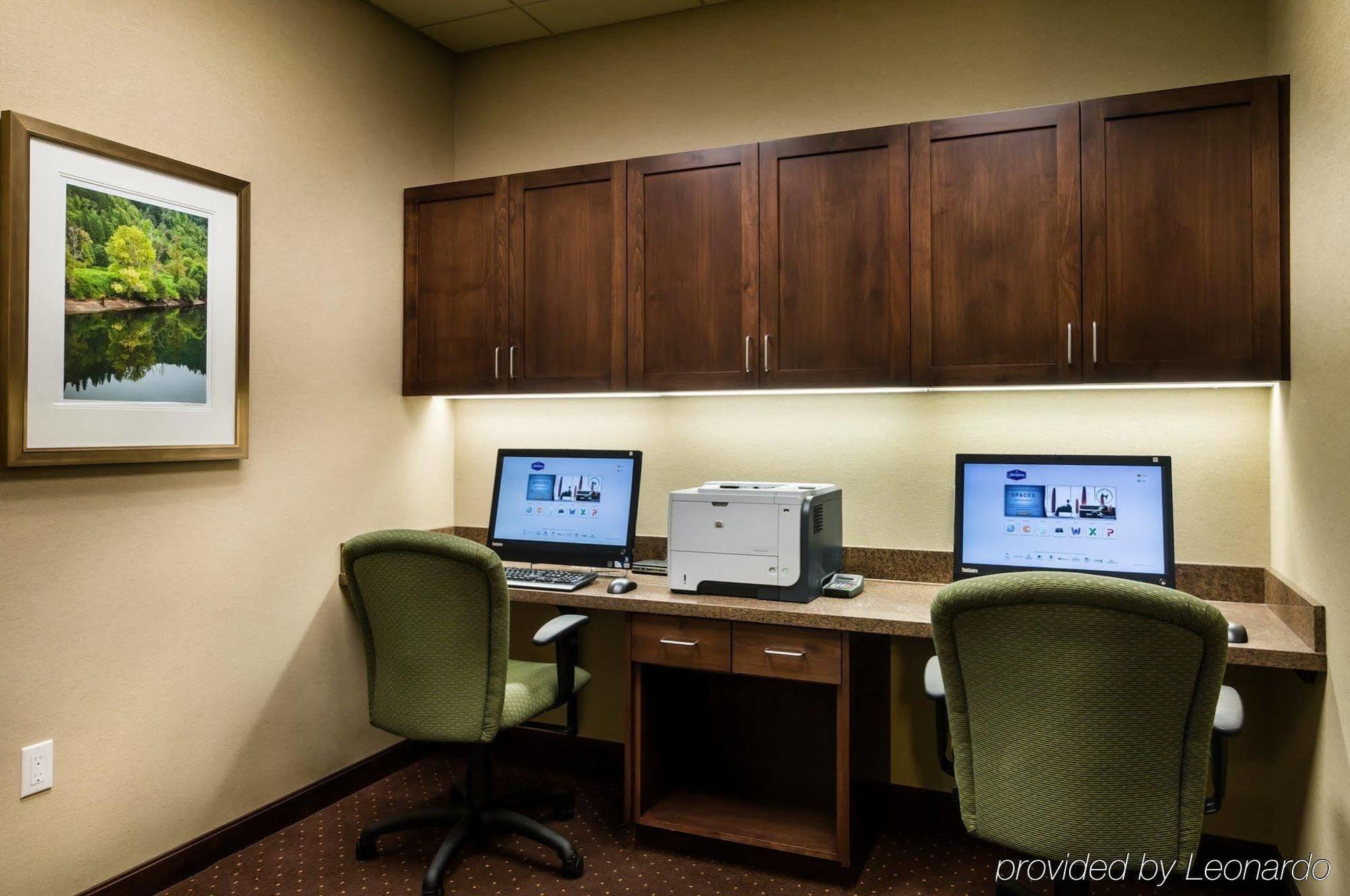Hampton Inn And Suites Salem Faciliteter billede