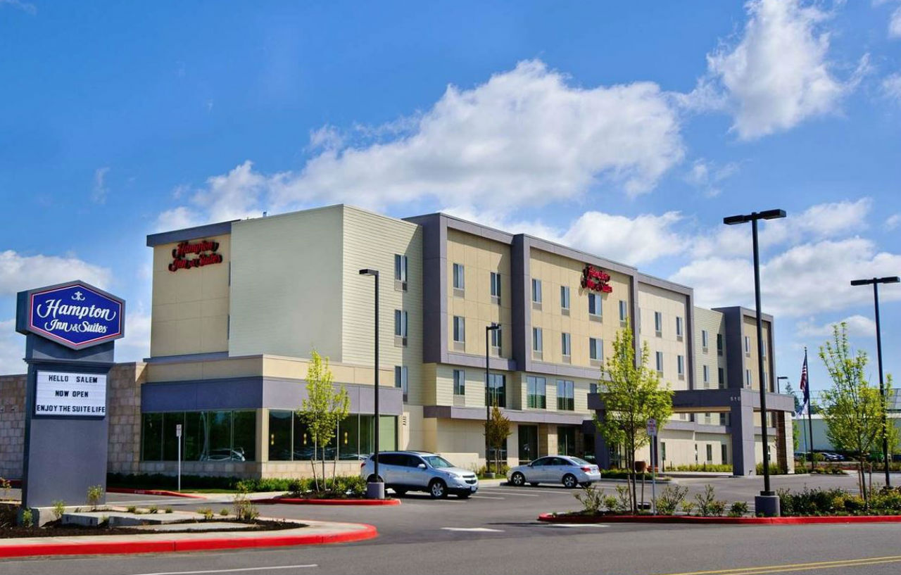 Hampton Inn And Suites Salem Eksteriør billede